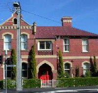 Edinburgh Gallery Bed  Breakfast - Lightning Ridge Tourism
