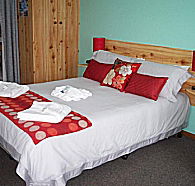 Devonport Holiday Village - Lightning Ridge Tourism