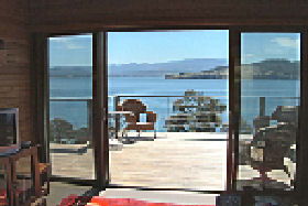Bruny Island Accommodation Services - Captains Cabin - Lightning Ridge Tourism 0