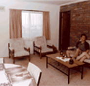 West Beach Holiday Villas - Lightning Ridge Tourism