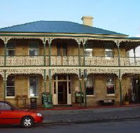 Richmond Arms Hotel - The - Lightning Ridge Tourism