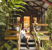 Cape Trib Beach House YHA - Lightning Ridge Tourism