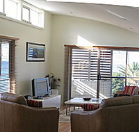 Paradise House - Lightning Ridge Tourism