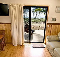 Captain James Cook Caravan Park - Lightning Ridge Tourism