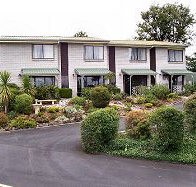 Davey Place Town Houses - Lightning Ridge Tourism