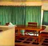 Skittleball Plains Homestead - Lightning Ridge Tourism