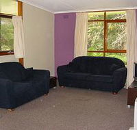 Russell Falls Holiday Cottages - Lightning Ridge Tourism