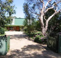 Pelican Bay Bed and Breakfast - Lightning Ridge Tourism