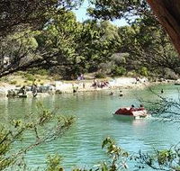 Crayfish Creek Van and Cabin Park and Spa House - Lightning Ridge Tourism