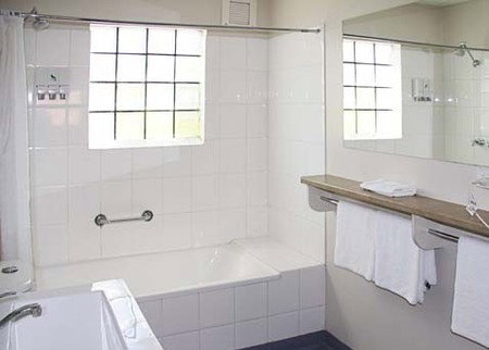 Leisure Inn Woolmers Inn - Lightning Ridge Tourism 2