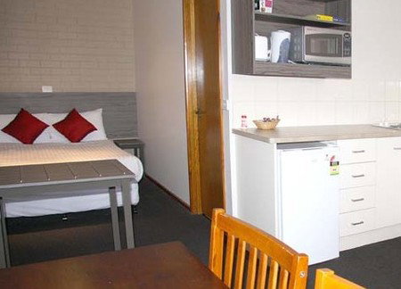 Leisure Inn Woolmers Inn - Lightning Ridge Tourism 4