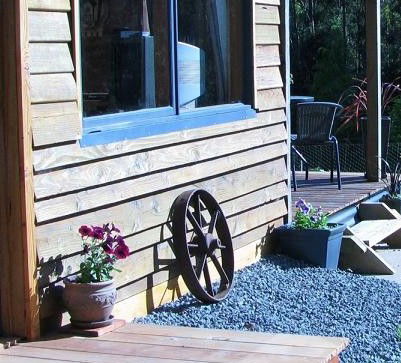 Love Grove Guest House - Lightning Ridge Tourism 1