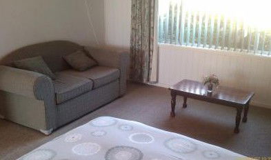 Central Court Motel - Lightning Ridge Tourism 2