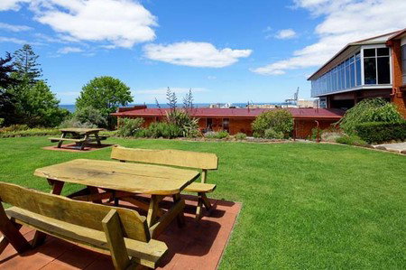 Wellers Inn - Lightning Ridge Tourism 3