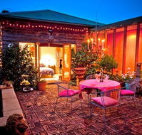 At Eleven La Petite Maison - Lightning Ridge Tourism