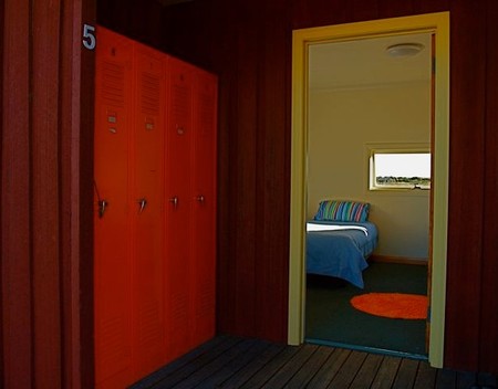 Icena Accommodation - Lightning Ridge Tourism 3