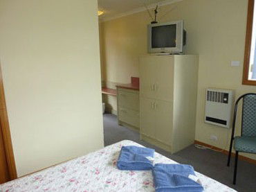 Silver Hills Motel - Lightning Ridge Tourism 2