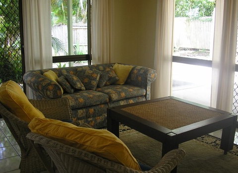 Kuranda Villas - Lightning Ridge Tourism 1