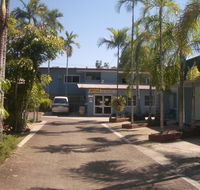 Kookaburra Holiday Park - Lightning Ridge Tourism