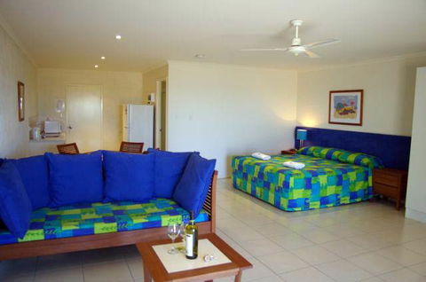 End Of The Road Motel - Lightning Ridge Tourism 1