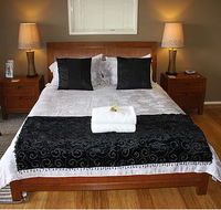 At Sunrise Cottages - Lightning Ridge Tourism