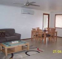 Shoalhaven Serviced Apartments - Keft Avenue - Lightning Ridge Tourism