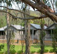 The Homestead Cabins Brogo - Lightning Ridge Tourism