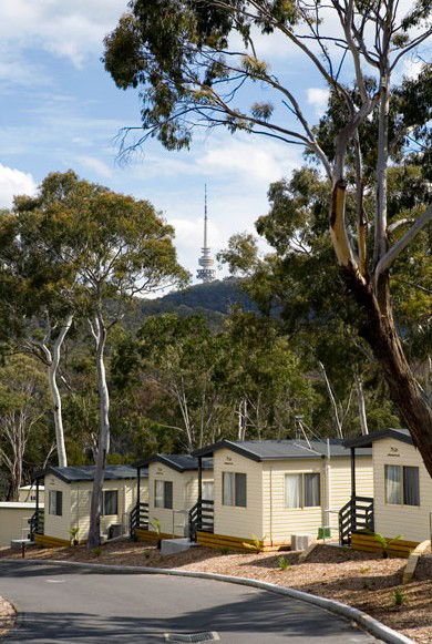 Canberra Motor Village - Lightning Ridge Tourism 3