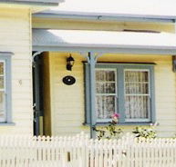 Rose Cottage Bed  Breakfast - Lightning Ridge Tourism