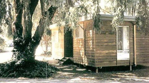 Castlemaine Central Cabin & Van Park - Lightning Ridge Tourism 4