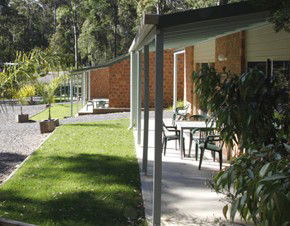 Dybara Park Holiday Cottages - Lightning Ridge Tourism 1