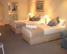 Harbourview Motel Bermagui - Lightning Ridge Tourism 1