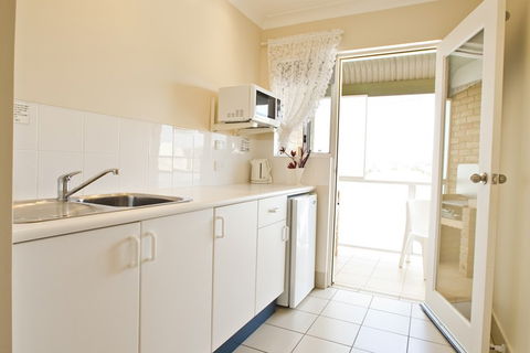 Harbourview Motel Bermagui - Lightning Ridge Tourism 4
