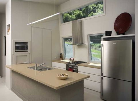 Serene - Lightning Ridge Tourism 3