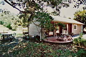 Figlea Cottages - Lightning Ridge Tourism 3