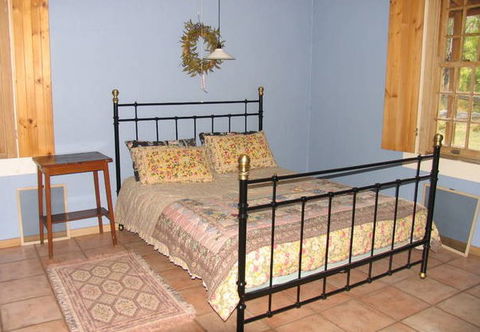 Bakers Flat Cottages - Lightning Ridge Tourism 3