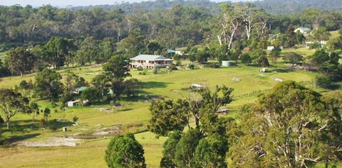 Bryn Glas Bed And Breakfast - Lightning Ridge Tourism 3