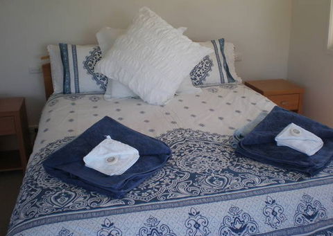 A Blue Point House Jervis Bay - Lightning Ridge Tourism 5