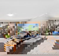 Oceanview 1 - Lightning Ridge Tourism