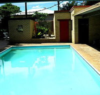 Edge Guest Rooms - Lightning Ridge Tourism