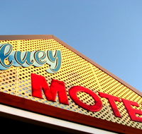 Bluey Motel - Lightning Ridge Tourism