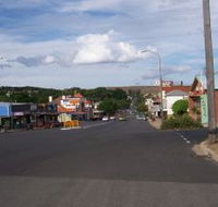 Cooma Gateway Holiday Cabins - Lightning Ridge Tourism