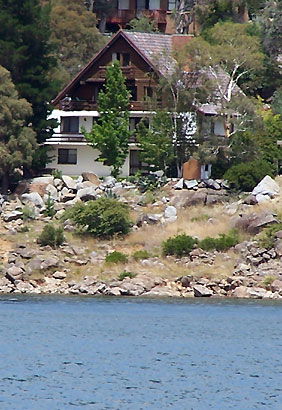 Birken Apartments - Lightning Ridge Tourism 0