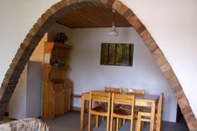 Birken Apartments - Lightning Ridge Tourism 3