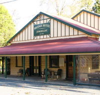 Bridge Hotel at Jingellic - Lightning Ridge Tourism