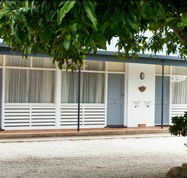 Pacific Motel - Lightning Ridge Tourism