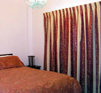 Albury Commodore Motor Inn - Lightning Ridge Tourism 1