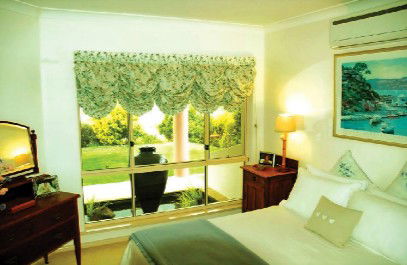 Easternview Heights Boutique Accommodation - Lightning Ridge Tourism 0