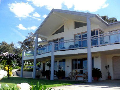 Easternview Heights Boutique Accommodation - Lightning Ridge Tourism 1