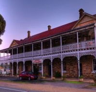 Historic Shirley B and B - Lightning Ridge Tourism